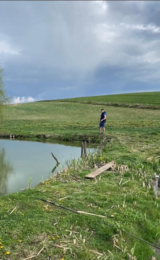 Agroturystyka Nad Jeziorem Silickim Ilinscy Silice Exteriér fotografie